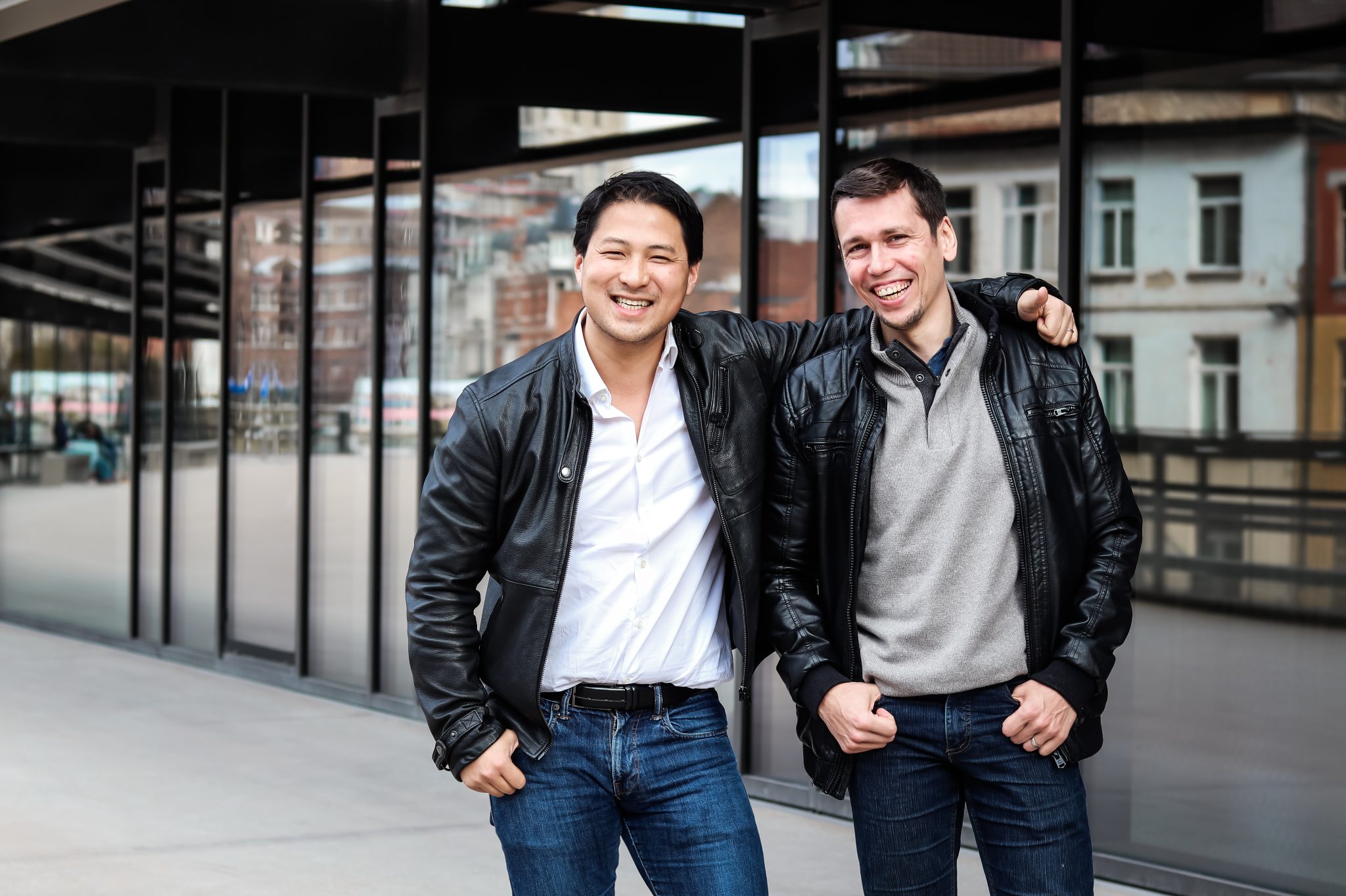 Photo of Deliverect cofounders Zhong Xu and Jan Hollez.