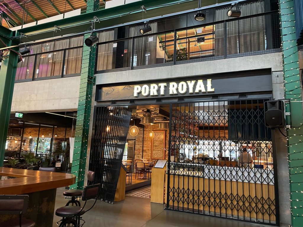 An image of the Warsaw restaurant Port Royal