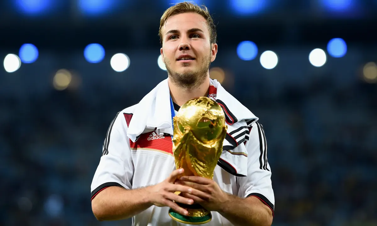 Mario Götze logo